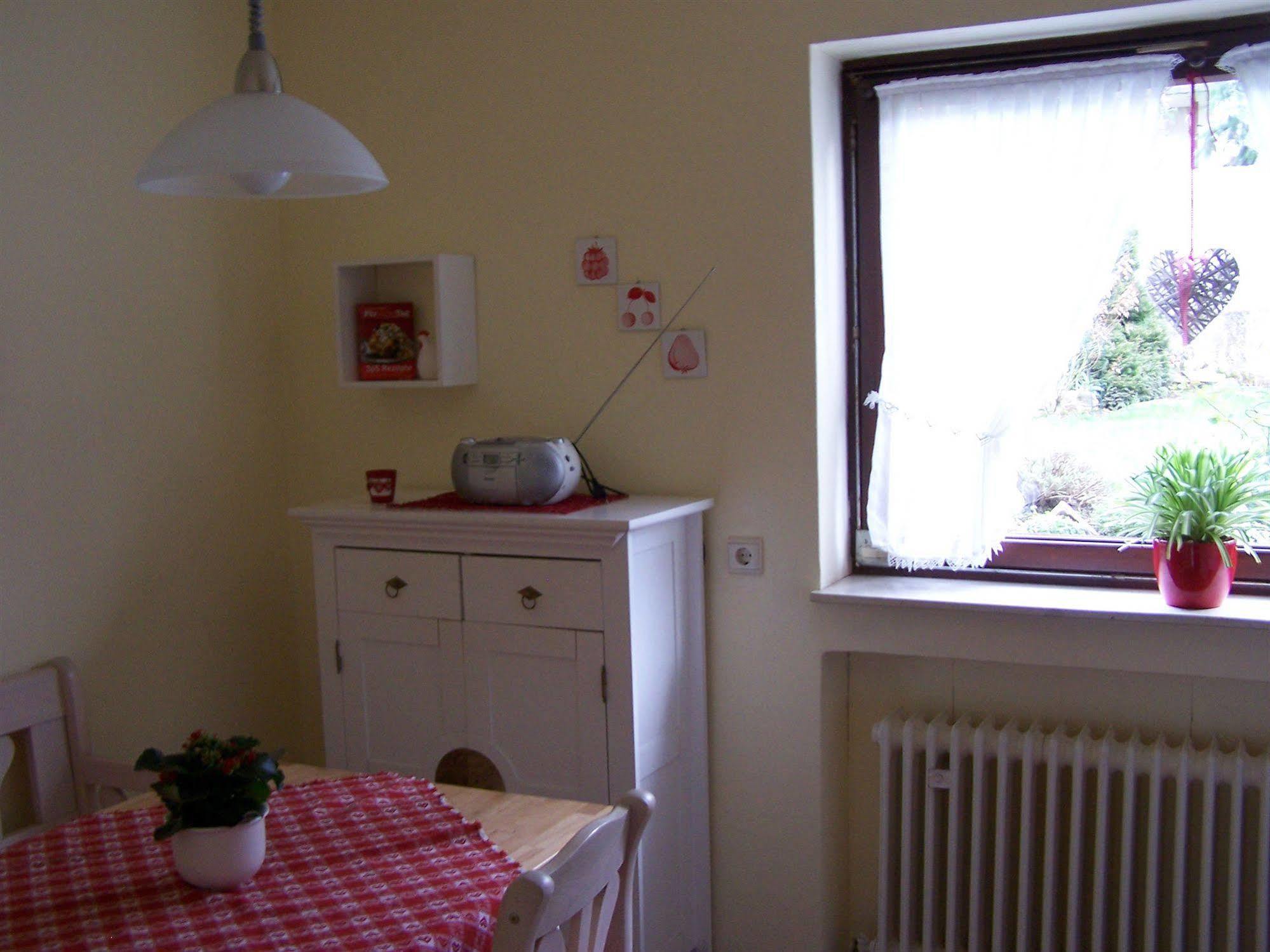 Ferienwohnung In Alken / Mosel Exterior foto